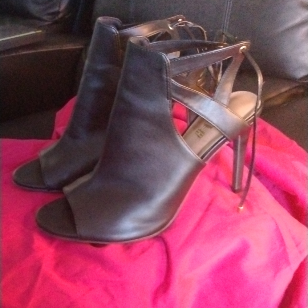 Brash Heels